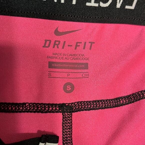 NWOT NIKE Dri-fit Pink and Black Run Fast Live Fearless  running Capri Leggings - Picture 5 of 9